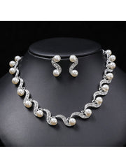 New Fashion Elegant Pearl Bridal Jewelry Sets Silver Color Crystal Alloy Earrings & Necklace Sets
