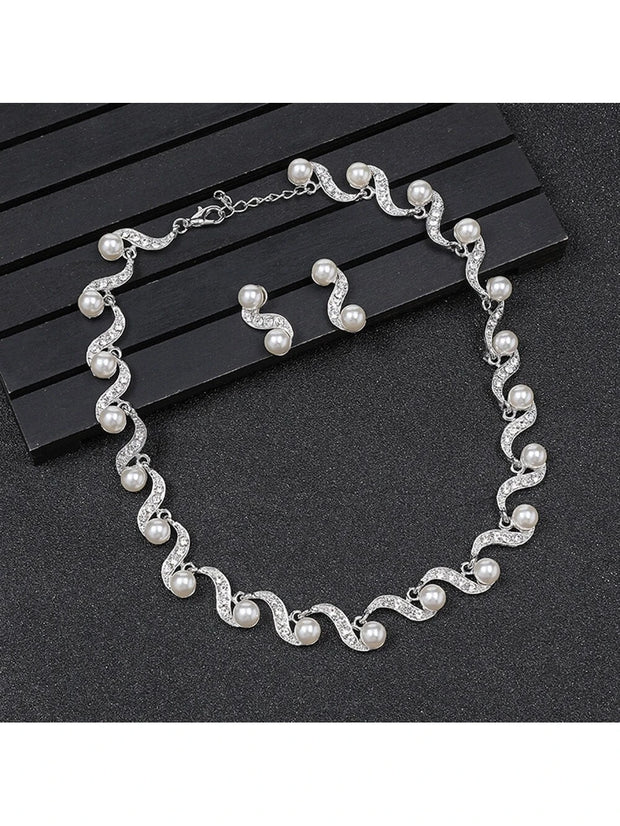 New Fashion Elegant Pearl Bridal Jewelry Sets Silver Color Crystal Alloy Earrings & Necklace Sets