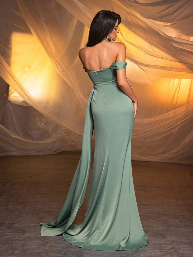 Glamrae Elegant Rhinestone Flower Neckline Side Slit Fishtail Maxi Formal Dress