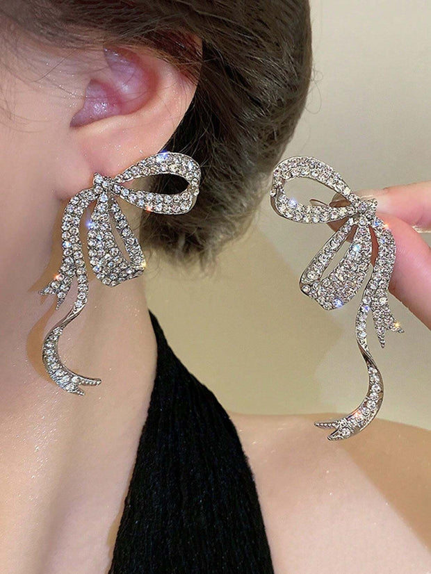 1 Pair Of Simple Full-Rhinestone Ribbon Bow Earrings