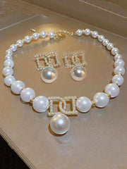 3pcs/Set Luxury Exaggerated Letter & Large Pearl Necklace & Earrings Jewelry Set