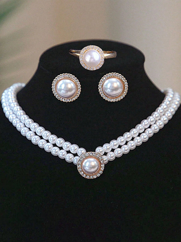 4pcs/Set Elegant Vintage Faux Pearl Necklace Set