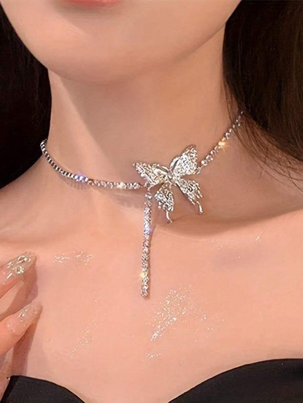CVNANA 1pc Eye-Catching Y2K-Inspired Butterfly Tassel Choker