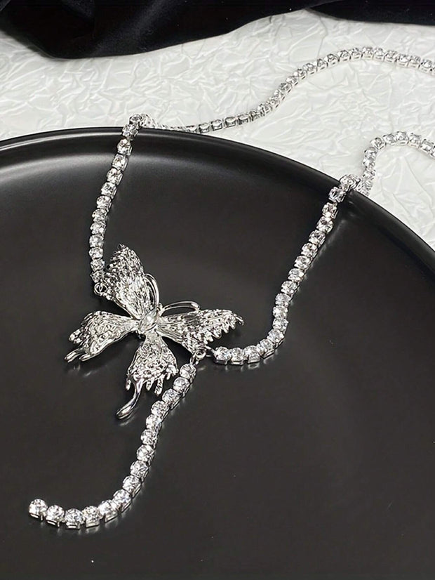 CVNANA 1pc Eye-Catching Y2K-Inspired Butterfly Tassel Choker