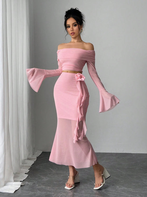 Rafferiza Fashionable Sexy Long Sleeve Off Shoulder Crop Top And Bodycon Skirt 2 Pieces Set